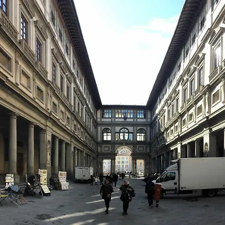 Apartman Close To Michelangelo Firenze